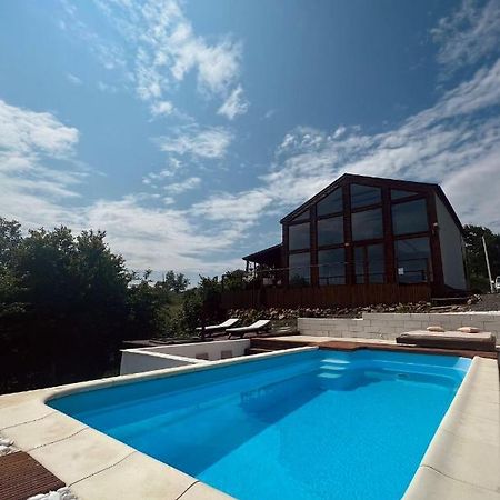 Le Chalet M - Cabana Cu O Panorama De Poveste. Surdesti  Extérieur photo
