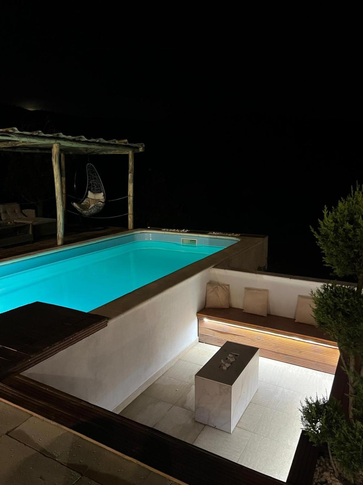 Le Chalet M - Cabana Cu O Panorama De Poveste. Surdesti  Extérieur photo